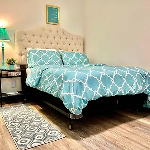 Apartment Private With Shared Bathroom On The 1st Floor 10 Minutes Walk To Of Washington, Seattle
